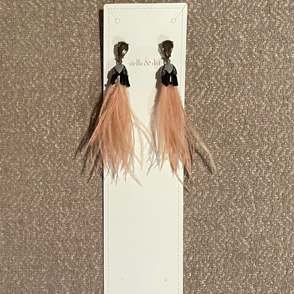 STELLA & DOT WISTEN FEATHER EARRINGS